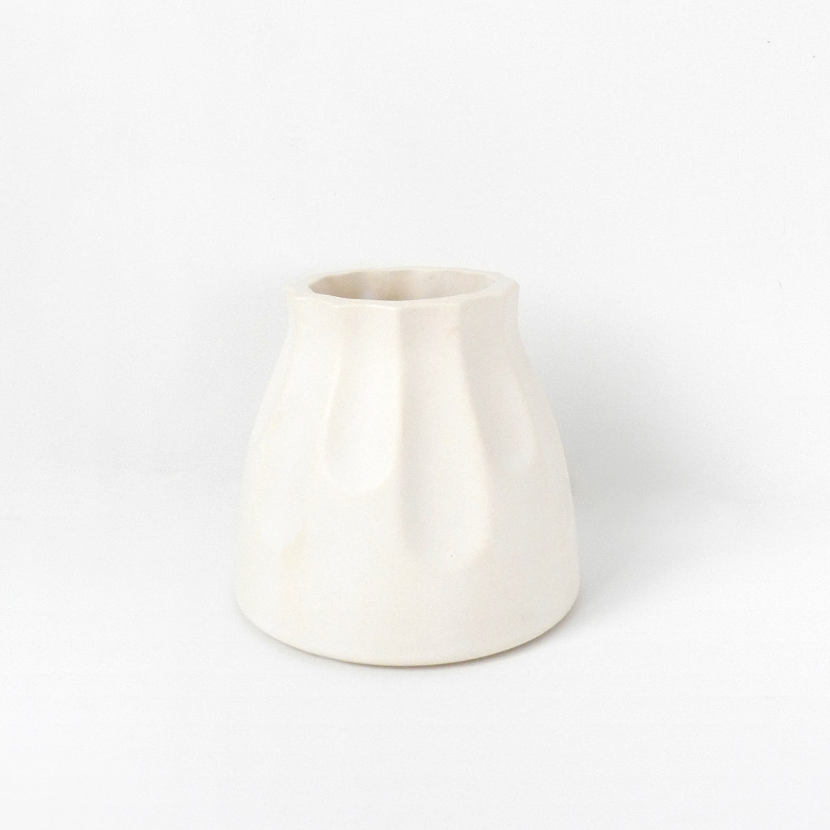 Margot Scallop Vase